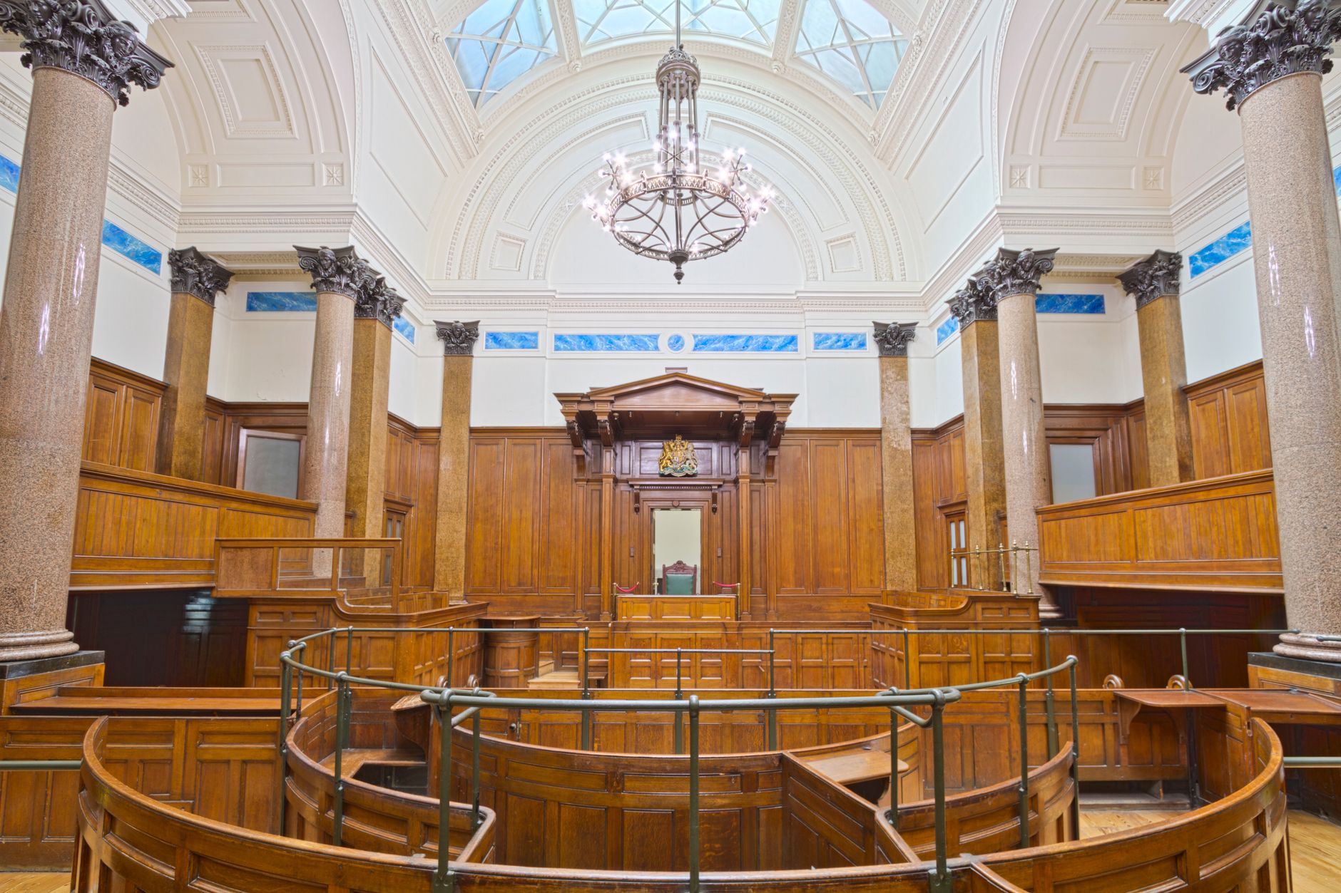 Court of justice UK law