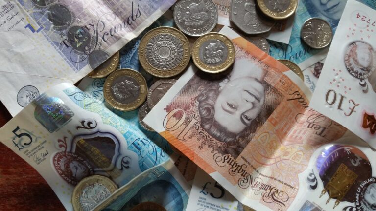 UK Government Unveils Plan for Kickstarting Economic Growth