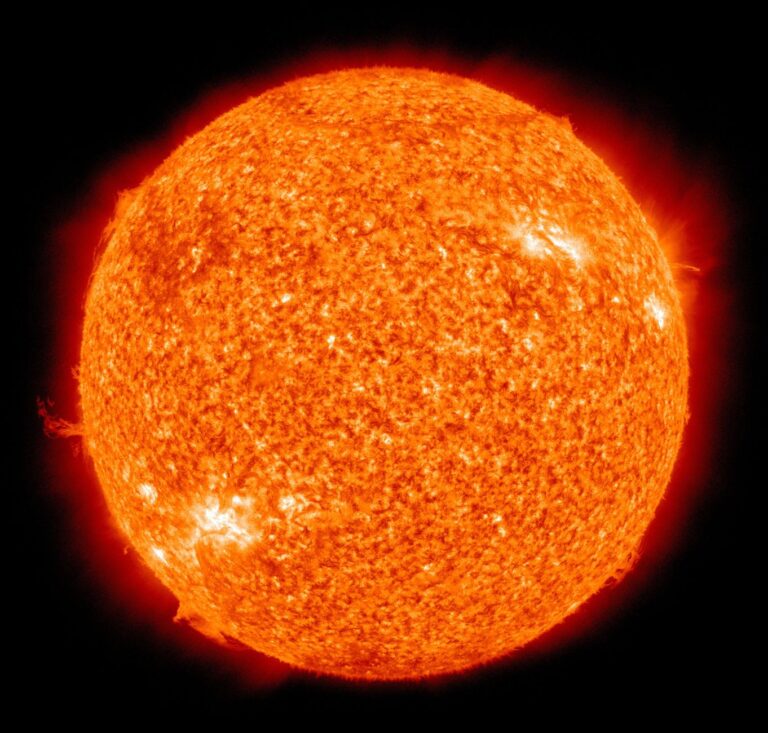 Heat alert issued for parts of England as 30C temperatures loom