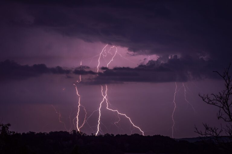 Thunderstorms and flash floods to end UK heatwave on Tuesday