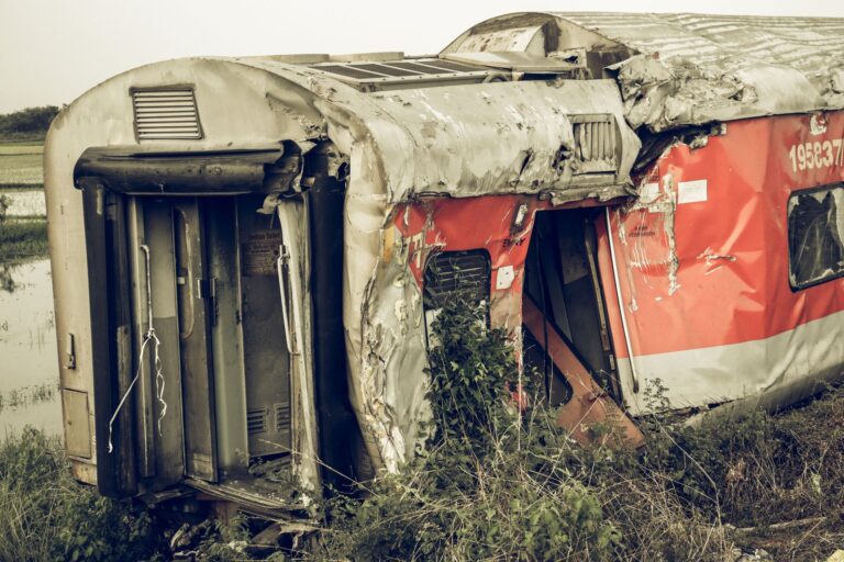 Train crash near Bedford kills driver and injures 89 people